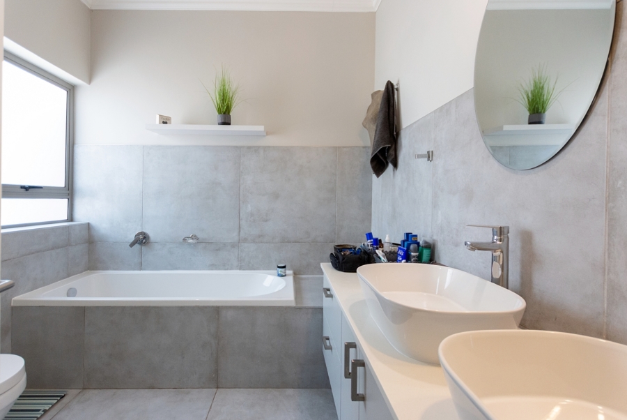 3 Bedroom Property for Sale in Langebaan Country Estate Western Cape